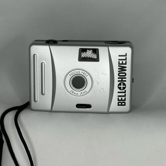 Vintage Bell + Howell Focus Free 28mm Lens 35mm Film Camera With Case - Picture 7 of 7